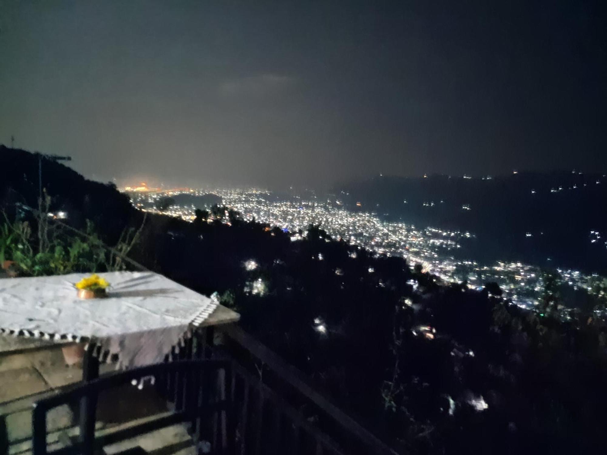Peace Dragon Lodge Pokhara Dış mekan fotoğraf