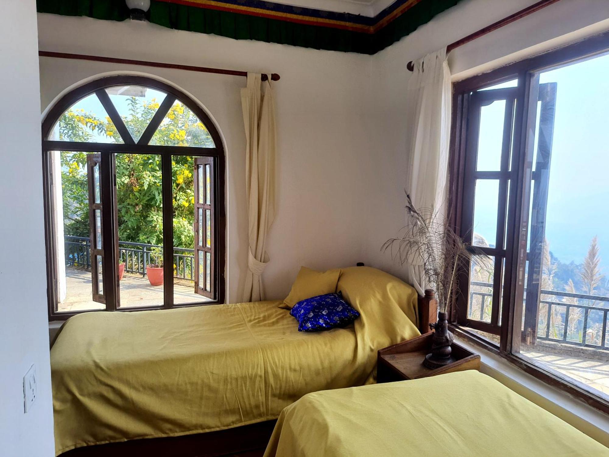 Peace Dragon Lodge Pokhara Dış mekan fotoğraf