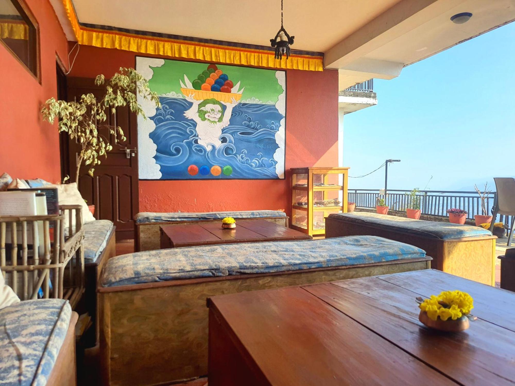 Peace Dragon Lodge Pokhara Dış mekan fotoğraf