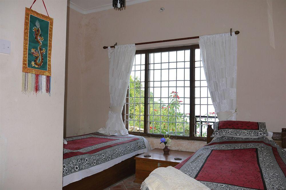 Peace Dragon Lodge Pokhara Dış mekan fotoğraf