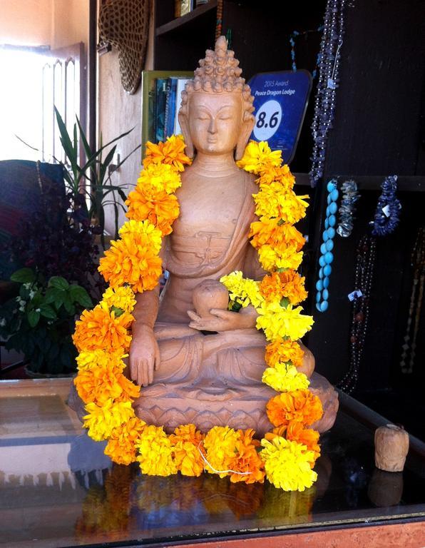 Peace Dragon Lodge Pokhara Dış mekan fotoğraf